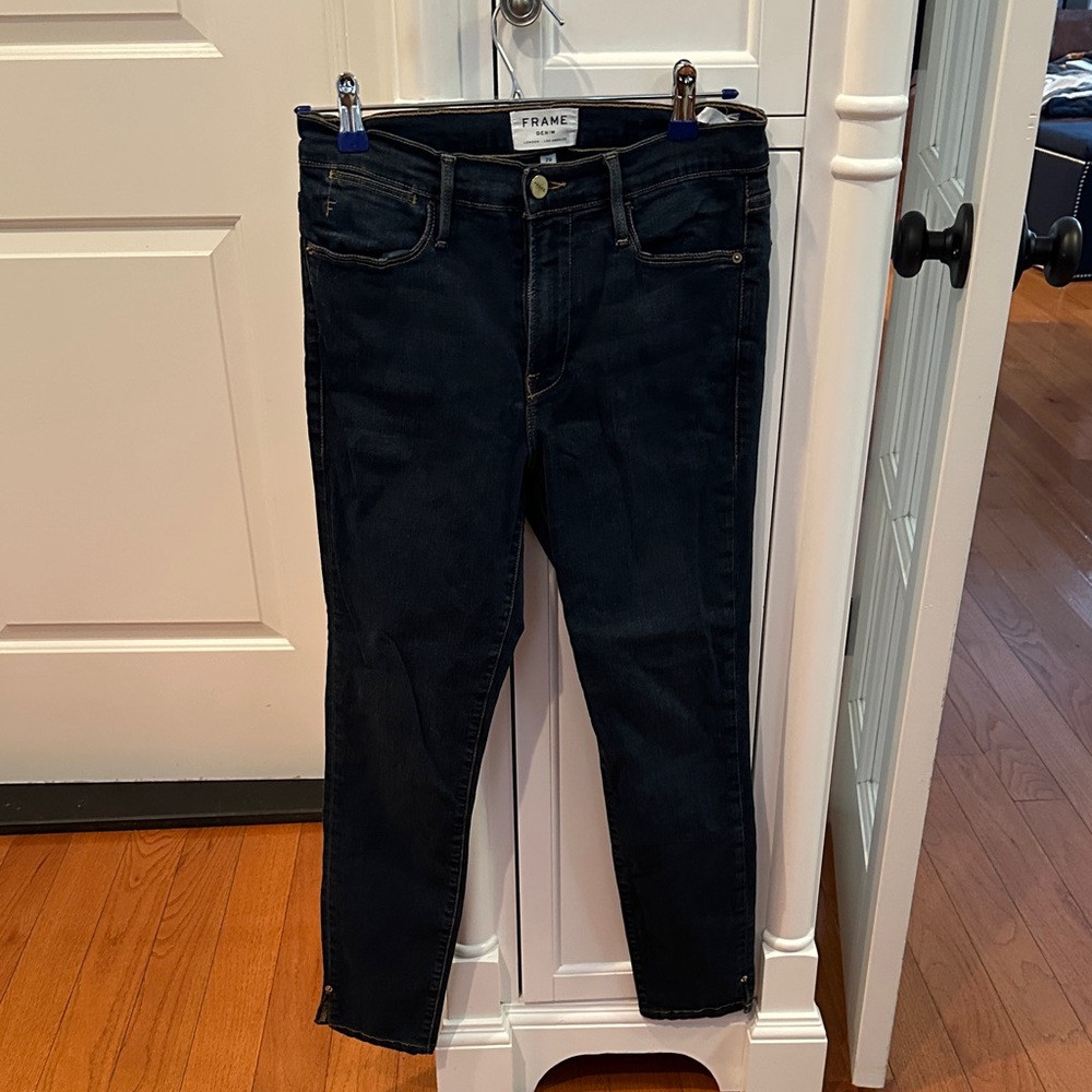 Frame Le High Skinny - Size 29 - Dark Denim (ASK FOR INSEAM BEFORE YOU BUY)